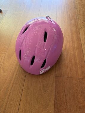 Giro Kids Pink Ski/Snowboard Helmet with White Doodle Accents